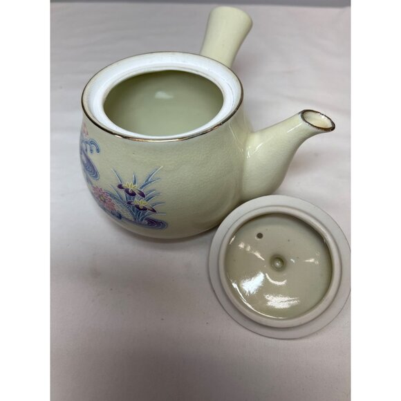 Vintage Japanese Ceramic Teapot With Floral Design & Red Stamp Mark - Picture 5 of 6